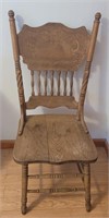 Vintage Chair (cracked seat)