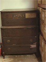 Antique Chest of Drawers 34x20x48 (basement/heavy)