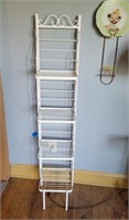 5 Foot White Wire Shelf