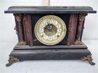 Victorian mantel clock (no key)