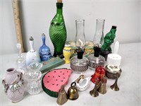 Toothpick holders, small oil lamps, bells, tin,