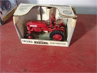 Model Tractor - Farmall Cub Tractor