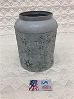 Christmas Tin Jar