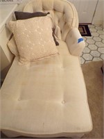 Faint/Lounge Chair