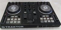 TRAKTOR  Kontrol S2 Mixer- No Cord