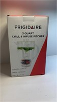 New 3 quart infuse pitcher