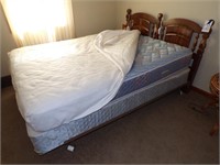 Queen Size Double Bed, Mattress & Box spring