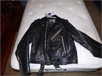Sz. 42 Harley Davidson leather coat, Park V