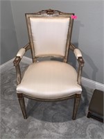 GORGEOUS WOOD & UPHOLSTERED ARM CHAIR