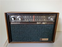 Vintage General Electric Radio (works)