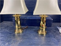 PR OF QUALITY BRASS LAMPS