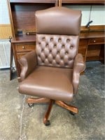 LEATHER TUFTED OFFICE CHAIR