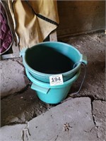 Lg water buckets 17" (2) - 1 is heated