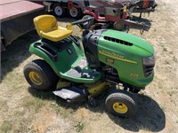 John Deere 108 auto riding lawn mower