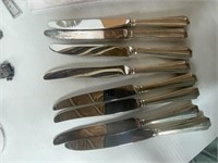 8 STAINLESS BUTTER KNIVES