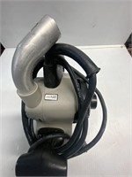 PORTER CABLE SANDER WITH VACCUM