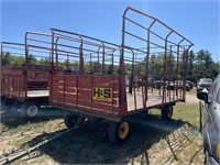 H&S 16' bale rack w/JD 1065A gear.