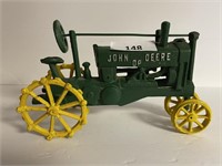 Cast Iron John Deere Tractor