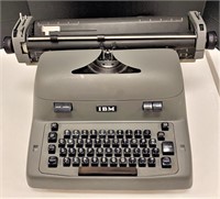 IBM 11C Electric Typewriter