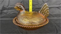 Amber glass nesting hen bowl