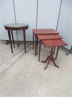 GLASSTOP MAHOGANY PARLOUR TABLE & NEST OF TABLES