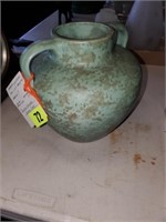 ARTS & CRAFTS LOOK DOUBLE HANDLED POTTERY VASE