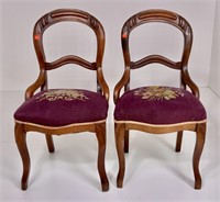 Pr. Walnut Victorian side chairs, finger carved,