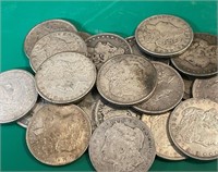 Lot of (20) US Morgan Silver Dollars