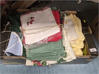 Large box table linen