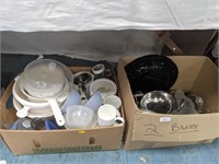 2 Boxes kitchenware