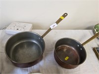 2 Copper pans