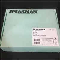 Speakman Luxury 8" Faucet Retail: $321.00
