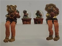 Autumn Sitting Bears & Globes