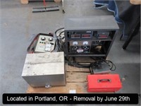 LOT, ASSORTED CONTROLS ON THIS PALLET