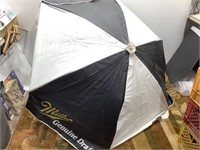 *LPO*  Miller HL Table umbrella  No base