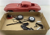 Vtg Corvette model  with parts completeness