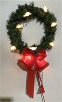 Lighted Xmas wreath 20” Works