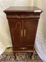 Mahogany finished jewelry cabinet on cabriole
