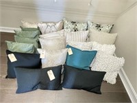 20PC ASSORTED PILLOWS