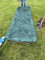 Folding camping cot