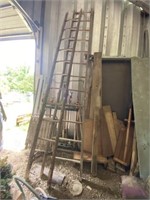 2 10' wood ladders