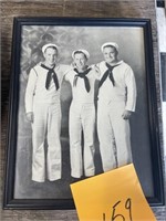OLD PHOTO OF SAILORS