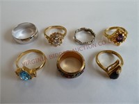 Fashion & Costume Rings / Bands ~ 7