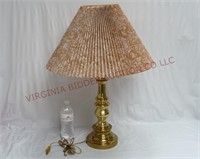 Brass Table Lamp w Shade ~ Powers On ~ 27"t