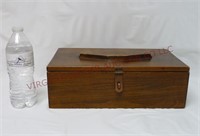 Vintage Hinged Lid Wood Storage Box w Metal Clasp