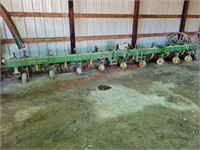 John Deere 8 Row 30in Mounted Cultivator