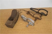 Vintage LiVe traps & Wood plane