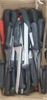 Lot of Serated Knives