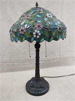 TABLE LAMP DALE TIFFANY LEADED/STAINED GLASS SHADE