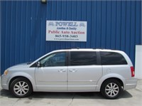 2009 Chrysler TOWN & COUNTRY TOURING
